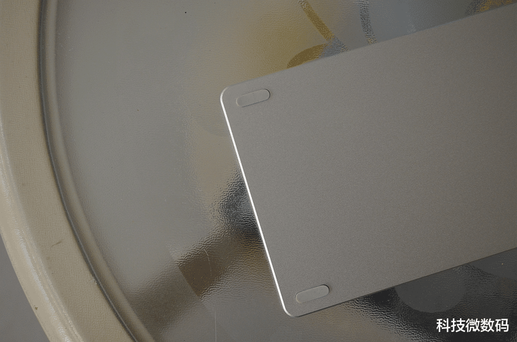 iPhone|笔记本电脑的绝佳伴侣，雷柏刀锋键鼠套装，用了再也停不下来