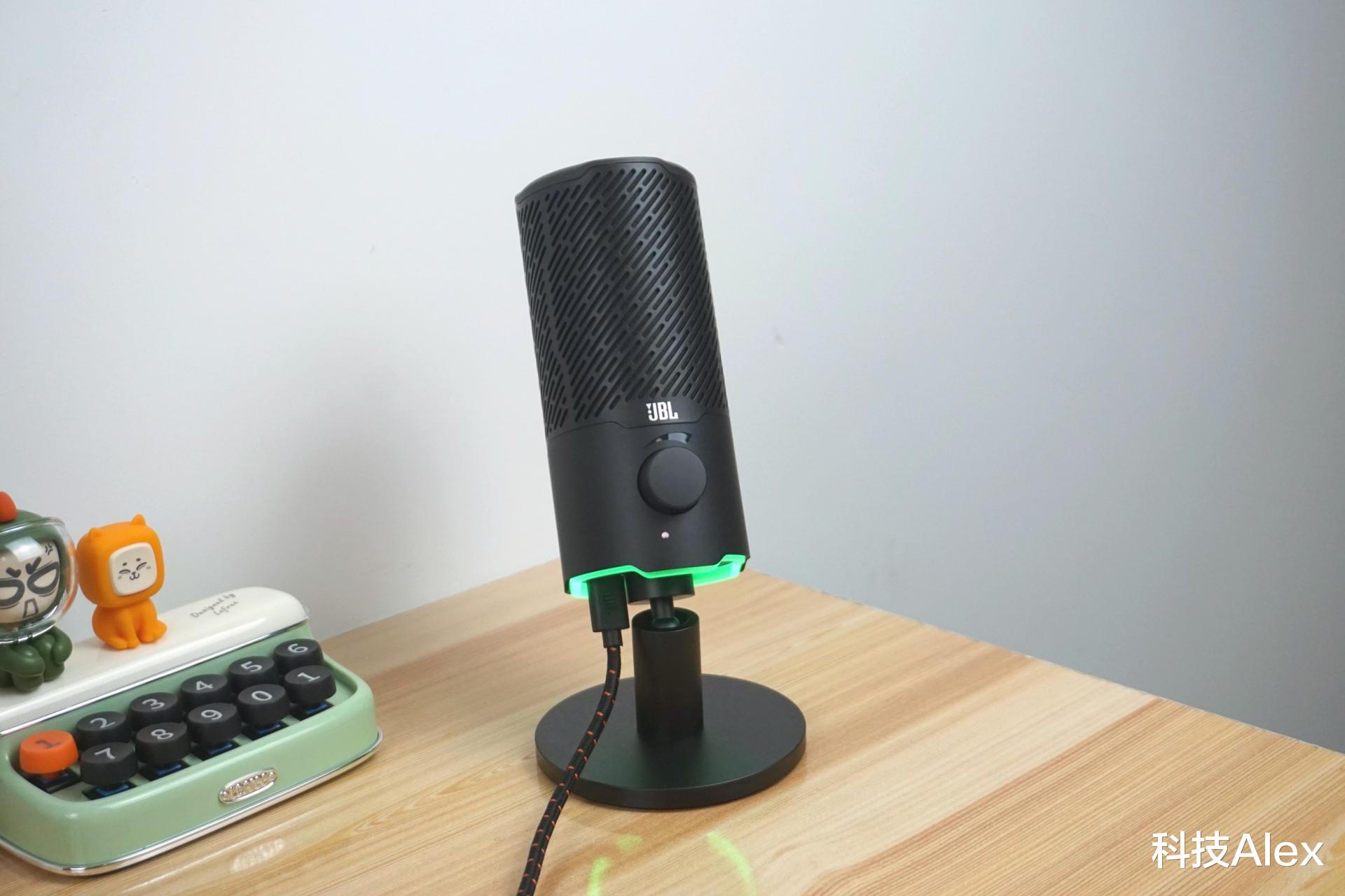 麦克风|一款通吃PC、安卓、苹果的麦克风,两种收音方式,声音太干净了