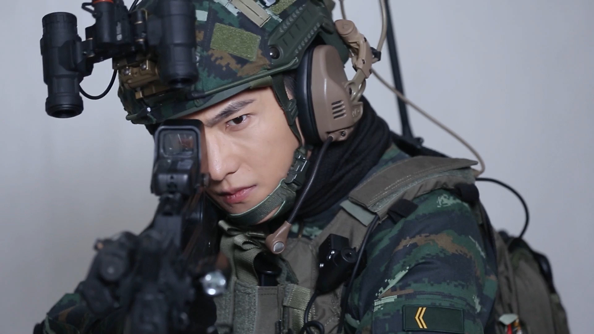 杨洋|杨洋新剧《特战荣耀》“番位之争”有点搞笑