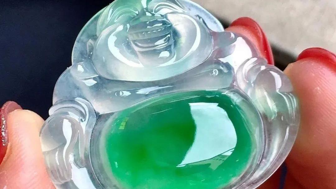 翡翠|你知道翡翠正确的鉴定手法吗？