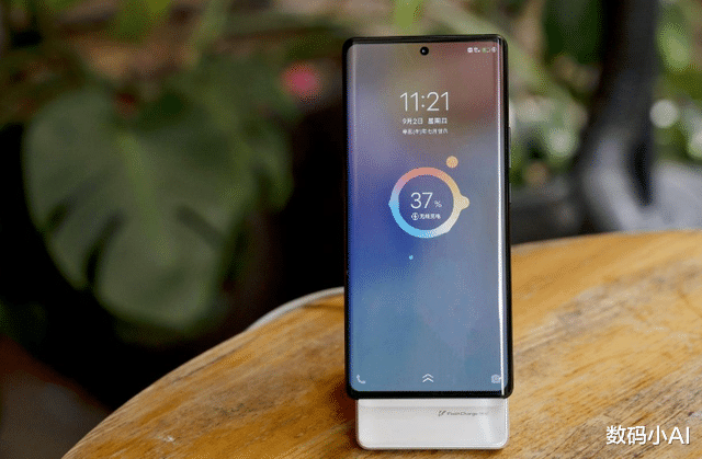 芯片|接替华为,拿到3500-5000价位档第一,新机卖到“断货”