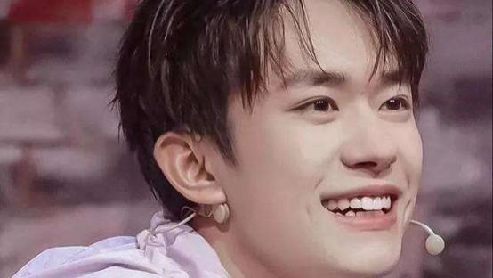 易烊千玺|颜值最高的10大明星，易烊千玺朱肖战上榜，你觉得谁最帅？