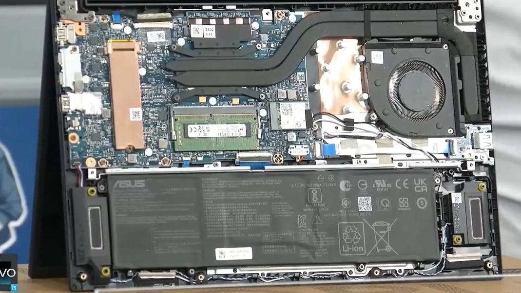 华硕|华硕无双值得买吗？别犹豫了，首销日它已经登上京东热卖榜