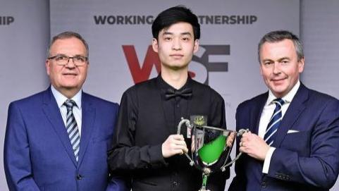 世锦赛|中国19岁小将赛季豪夺2冠，打脸世锦赛冠军墨菲，斯佳辉迎战舒尔蒂