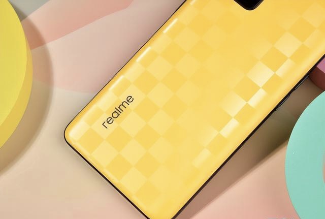 CPU|2022年2000元-2500元手机强烈推荐,下次讲一般推荐的4款机器