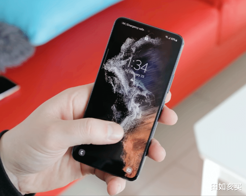 apu|从“不想买”到“抢着买”，骁龙8+无线充电+IP68防水，下跌600元