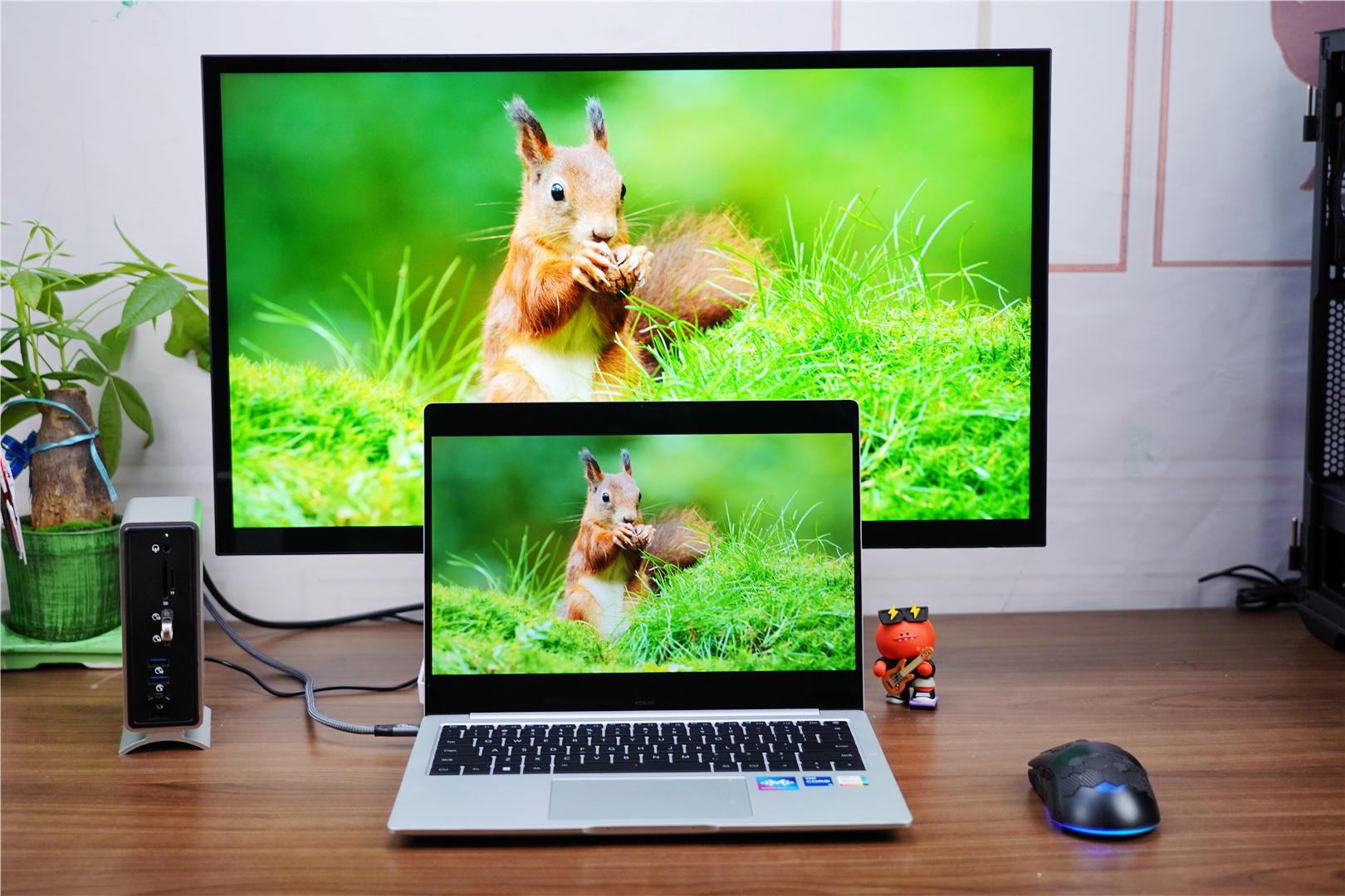 USB|支持雷电3，你要的扩展坞它来了，ORICO TB3-S4雷电3扩展坞分享！