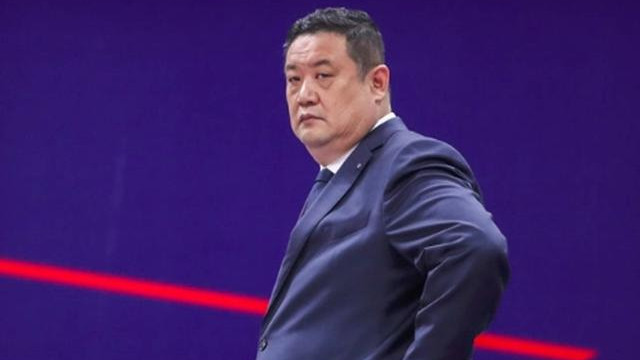 山东男篮|民意不可违，山东启动换帅程序，引援不会停，高速补强双管齐下