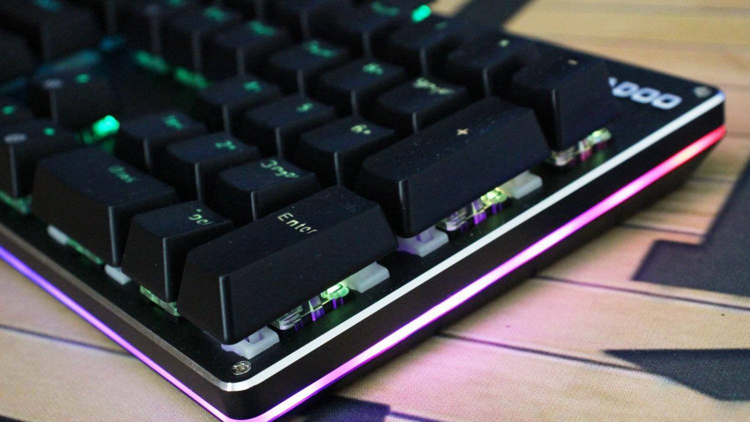 灯光炫酷，尘水不侵：雷柏V520防水幻彩RGB背光机械键盘评测