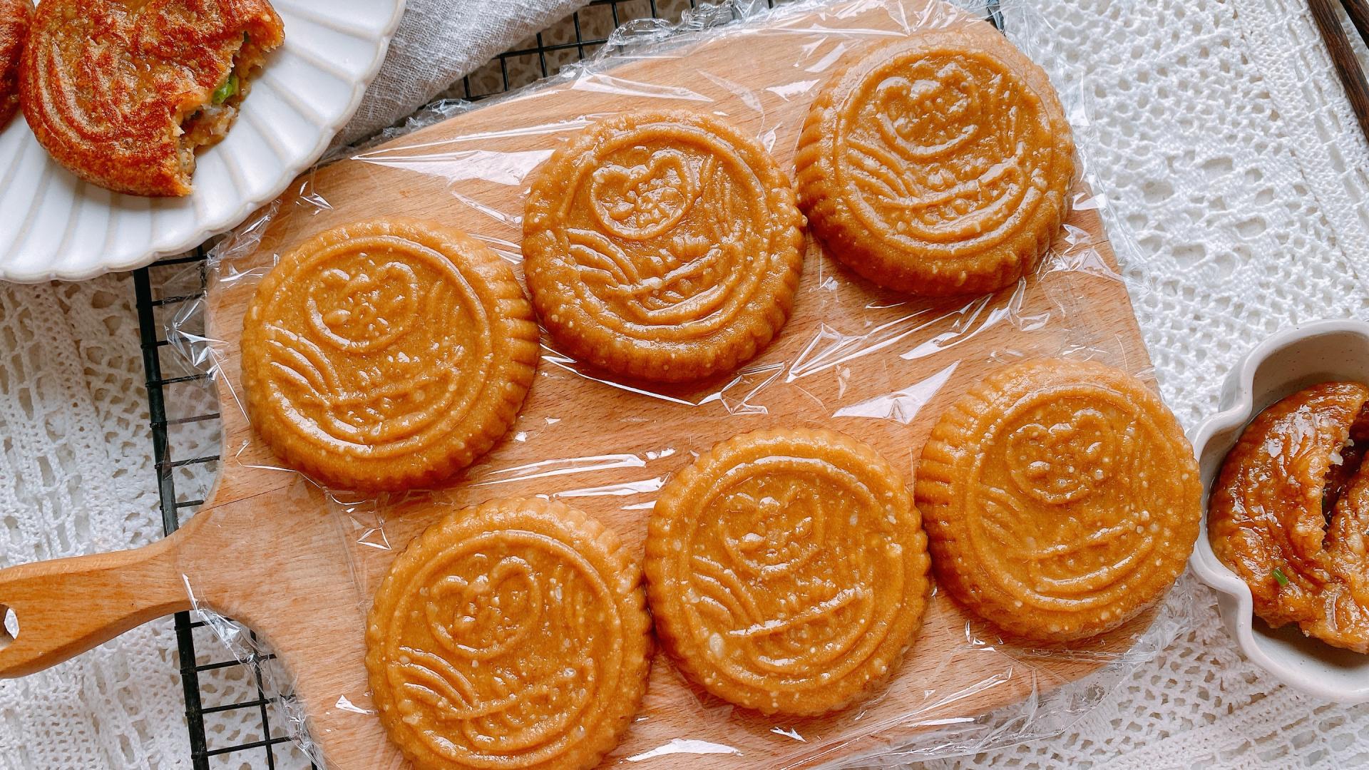 清明节|江浙沪老一辈才会做的清明粿，甜咸适中，馅料新奇，家乡的味道