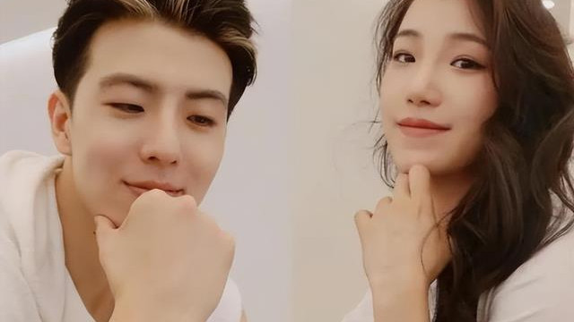 王诗玥|王诗玥柳鑫宇官宣恋情！两人互称是灵魂伴侣，网友笑得合不拢嘴