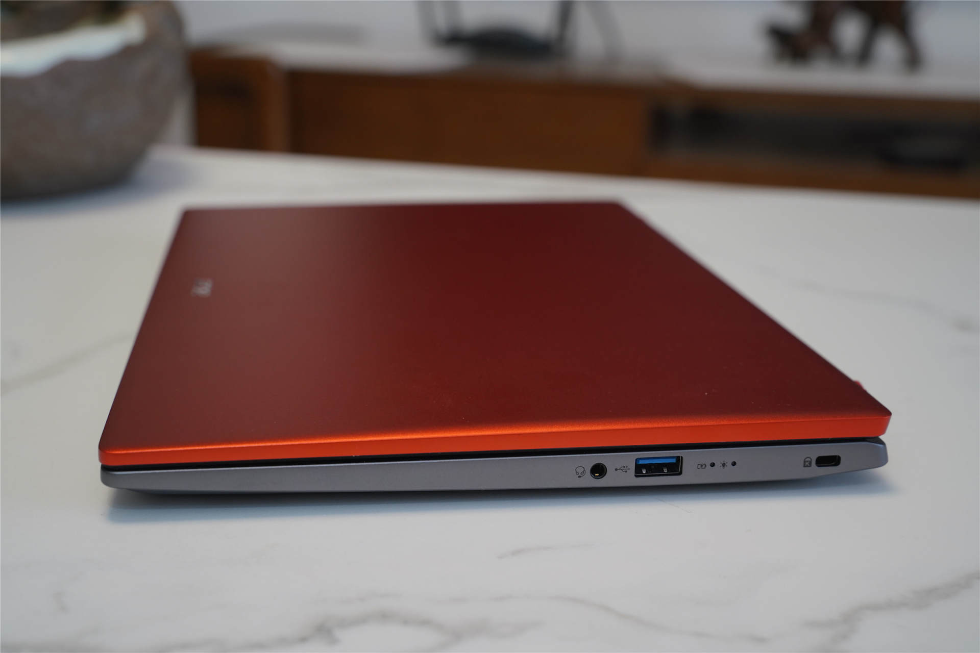 宏碁|12代英特尔酷睿i7+RTX 3050光追，轻薄宏碁非凡X评测