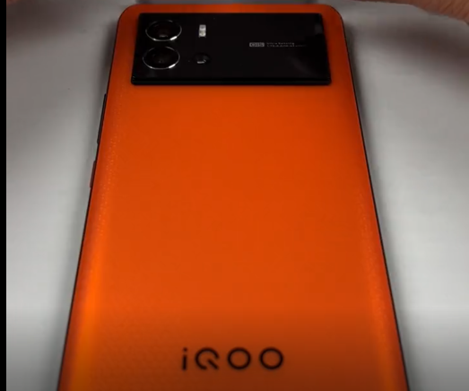 IQOO9充电续航测试