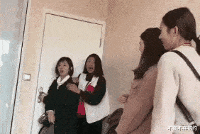 八神庵|“为什么八神庵腿上要绑绳子呢?”