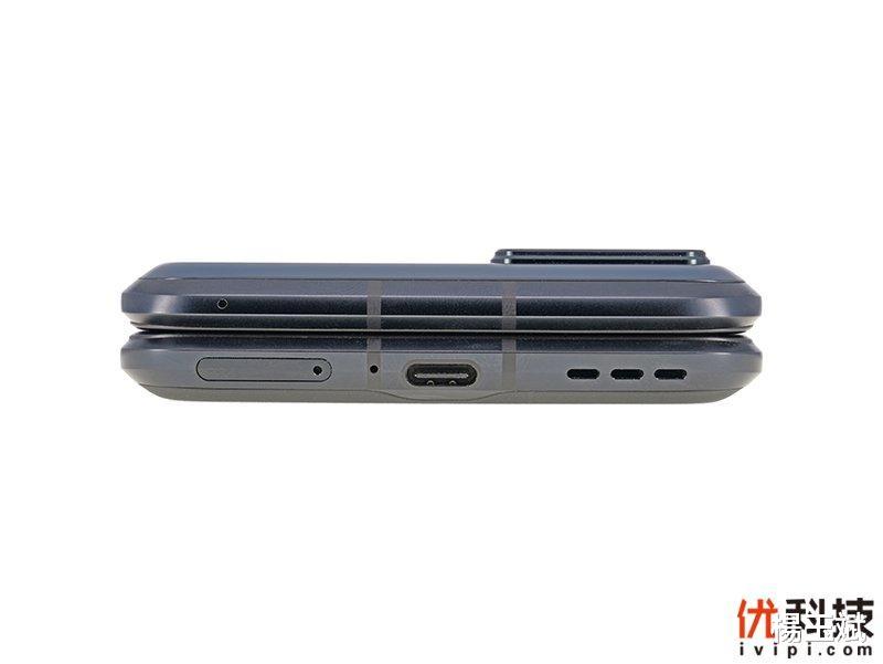 尼康|不妥协的折叠屏主力机 moto razr 2022优科技评测