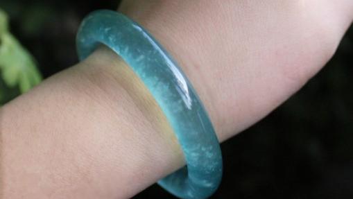 翡翠|玉石界的三大蓝色妖姬知道是哪些吗？看看哪种价值最高！