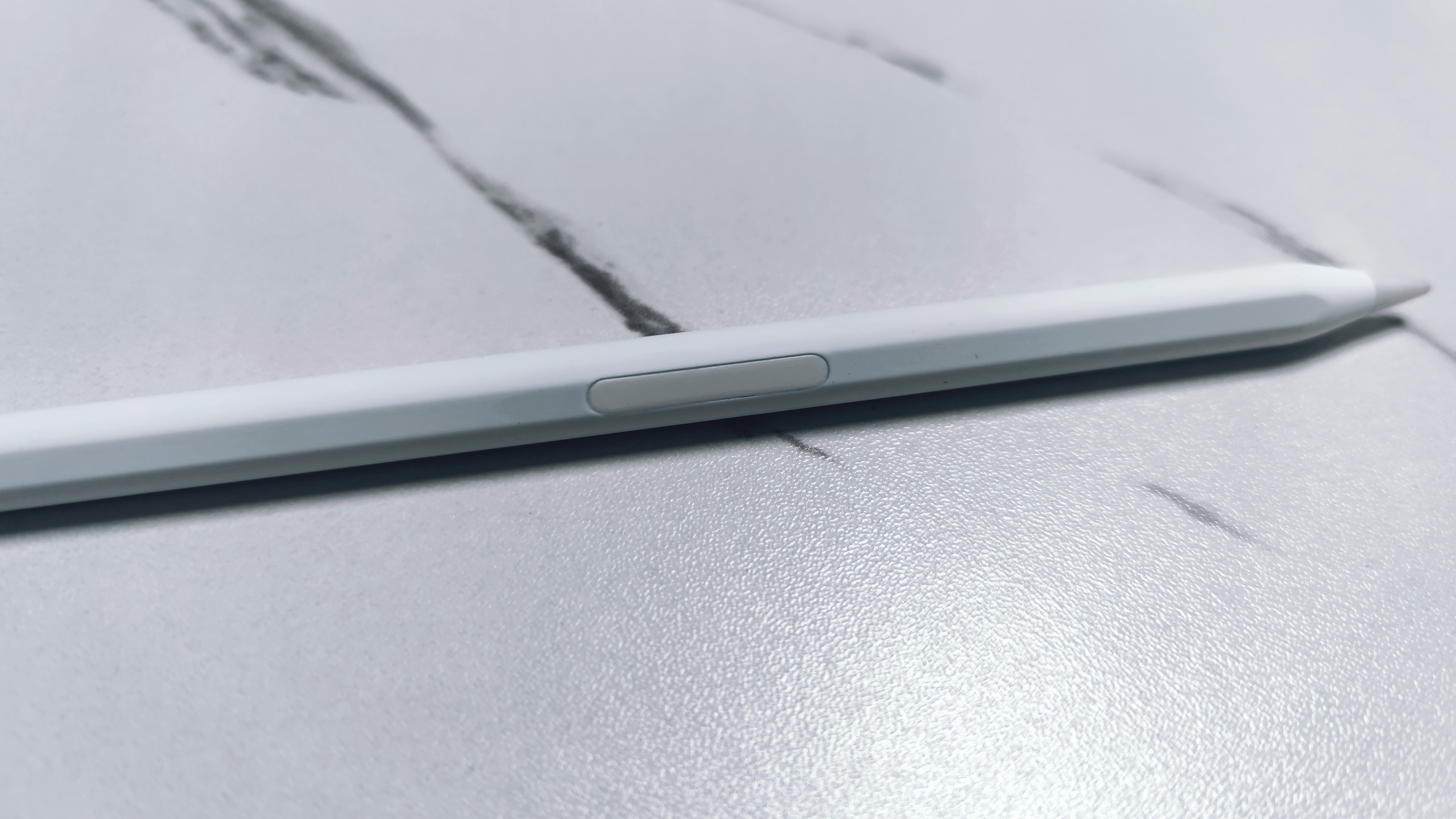 aito|百元iPad平板触控笔！媲美Apple pencil，可磁吸充电是平替天花板