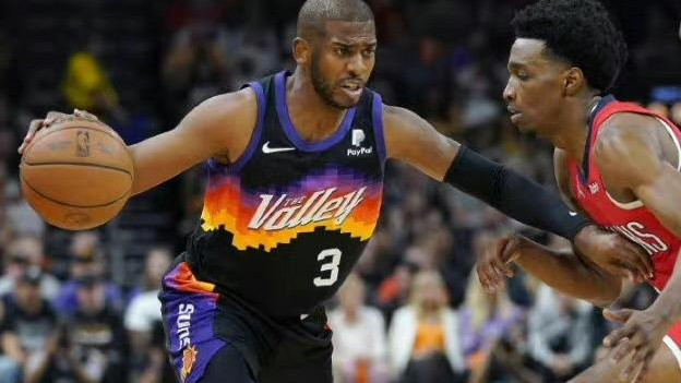 布克|布克怎么就配不上一个mvp？——历史上双核心的球队就是这么尴尬