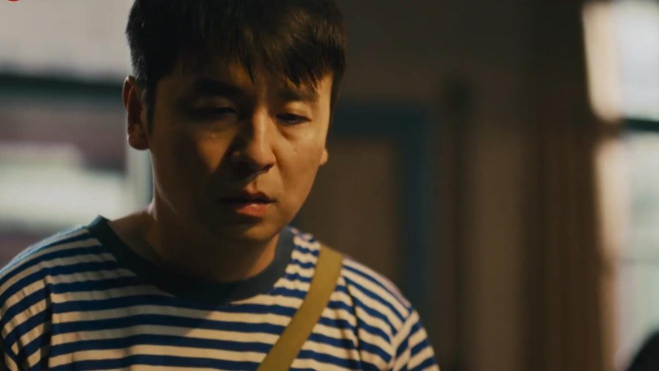 人世间|《人世间》：周家二老去世时镯子的细节不言而喻