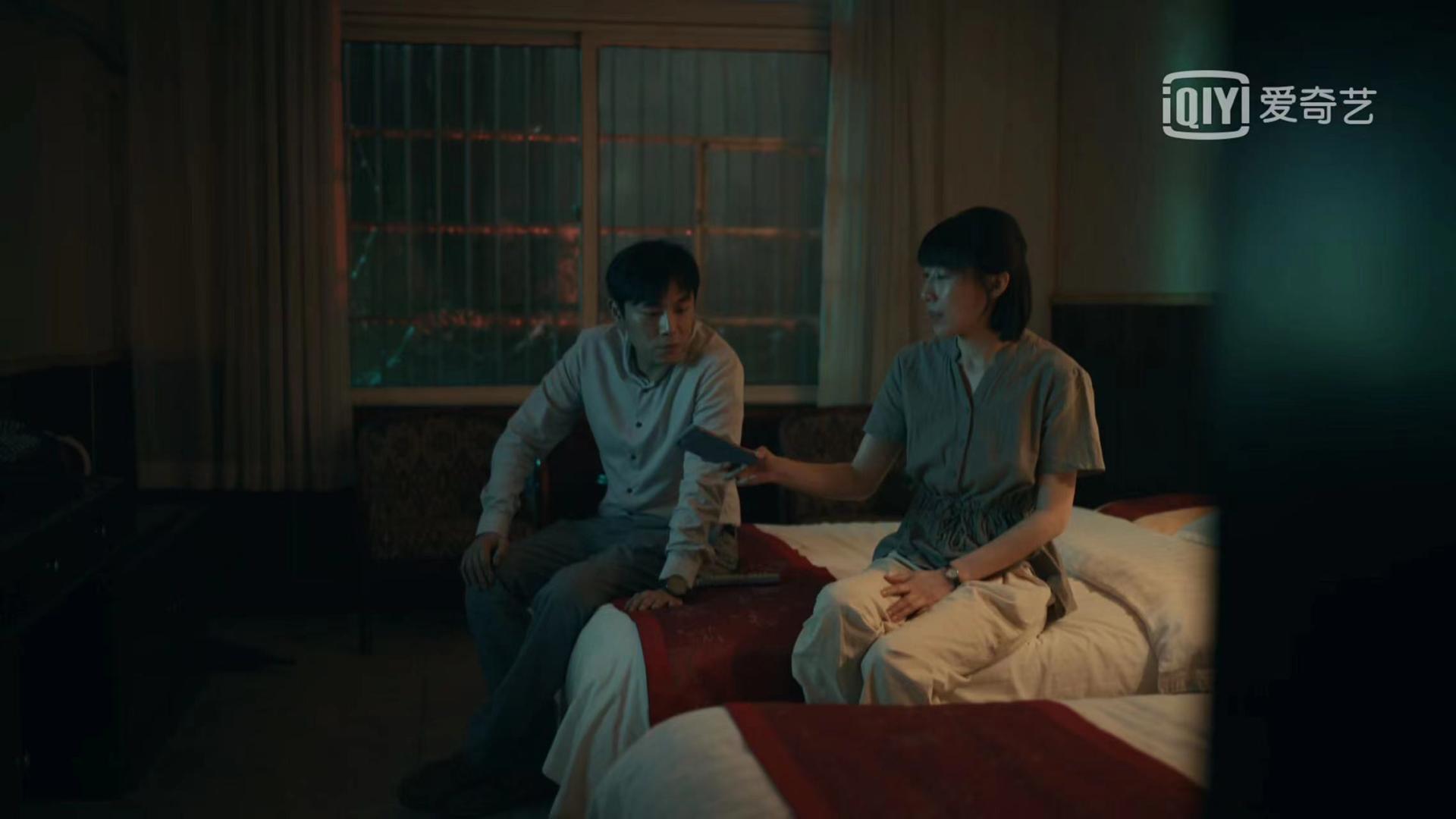 任素汐|《亲爱的小孩》秦昊任素汐去宾馆，谢可寅崩溃，这剧有点毁三观呀！