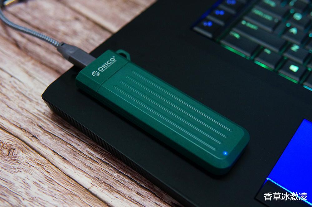 固态硬盘|超轻便携,畅享移动办公:ORICO m.2移动固态硬盘盒评测