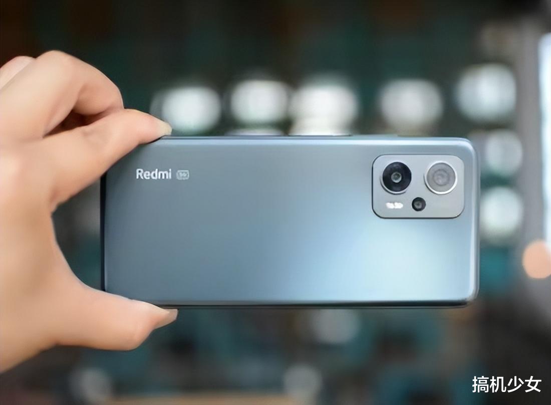 液晶显示器|友商真香LCD屏手机,天玑8100+五千电池+67W快充,到手价仅1799元