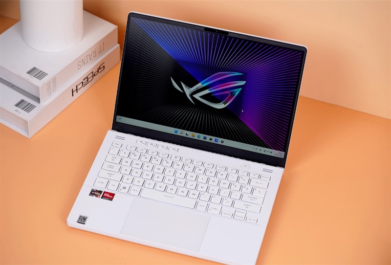 iPhone|锐龙6000笔记本评测!独显碾压RTX3060、集显掀翻MX450