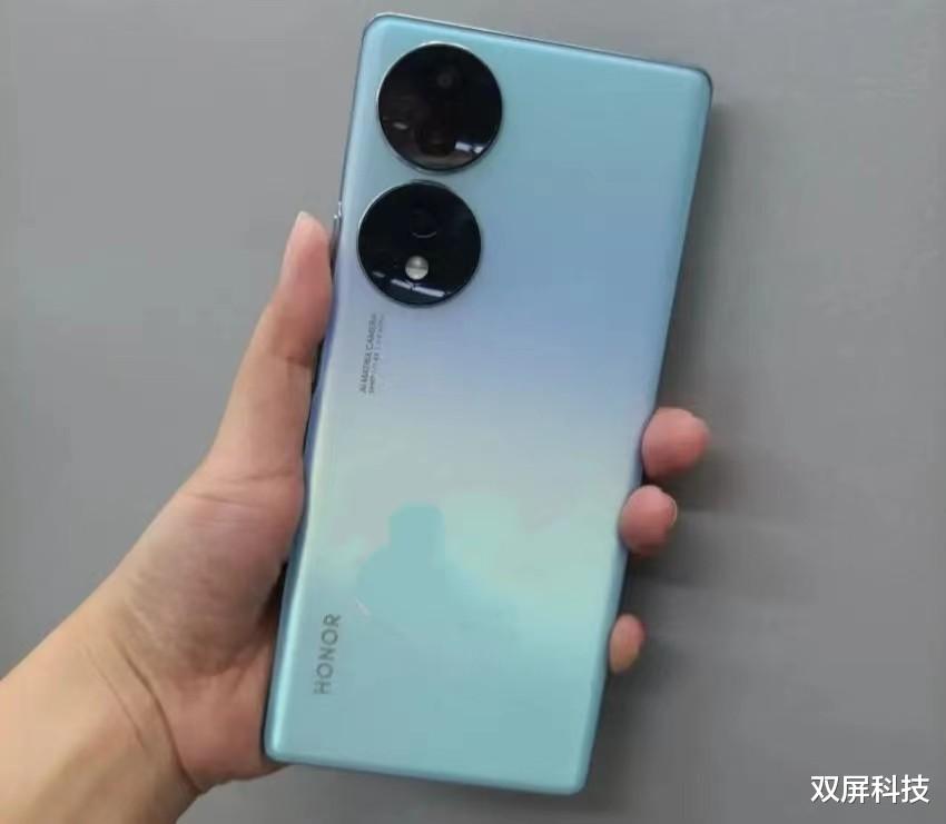 华为荣耀|被忽视的5G手机，索尼IMX800+三主摄+双曲屏，好评率高达98%