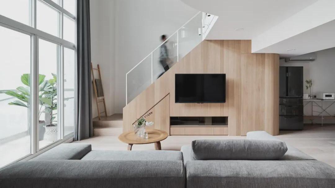 大横厅、原木色，奶爸带娃居住的138㎡，一眼望去太像样板间了