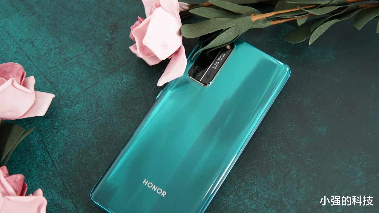 |六月这三款手机必定有一款适合你 款款有特色都是上半年最值得入手