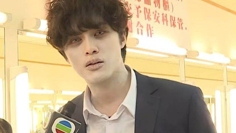 食脑丧b|TVB上位小生晒剧中丧尸妆，上妆超4小时，颈上血管可以假乱真
