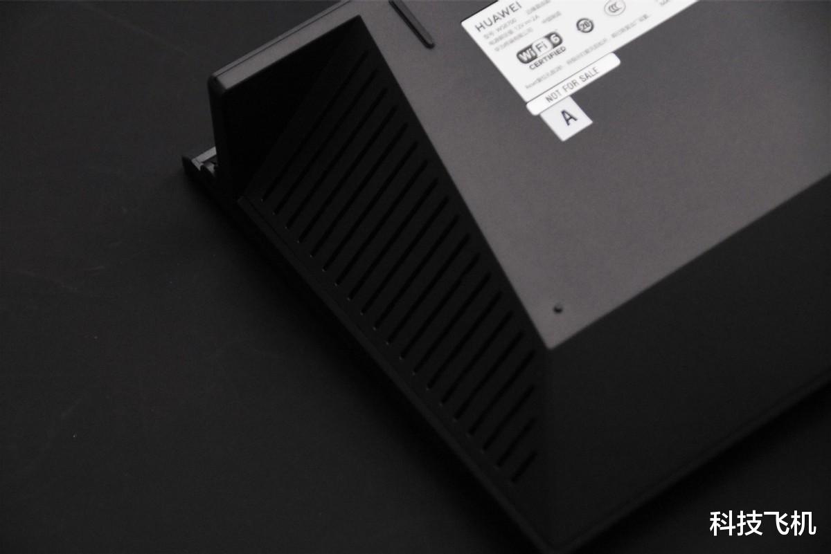 OPPO|500元档位最佳选择，鸿蒙生态再次加持，华为路由器AX6评测