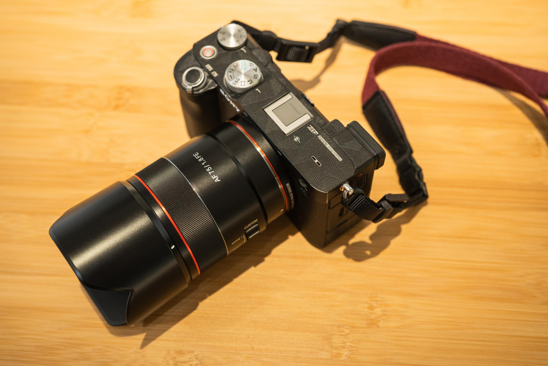 GPU|森养 75mm F1.8 镜头评测,轻巧且带有「复古」之味