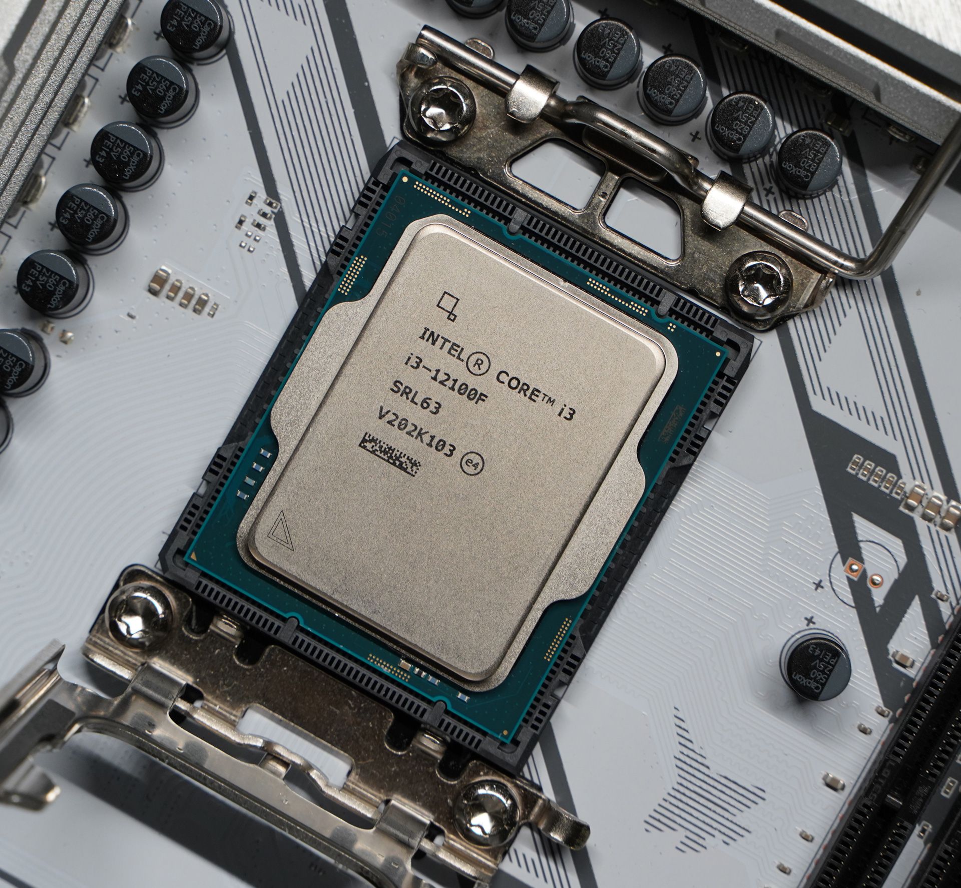 显卡|结果令人意外 用i3与i5带RTX3070Ti的游戏体验差距大吗?