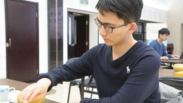 申真谞|全盘领先败此一招！申真谞逆转丁浩夺冠