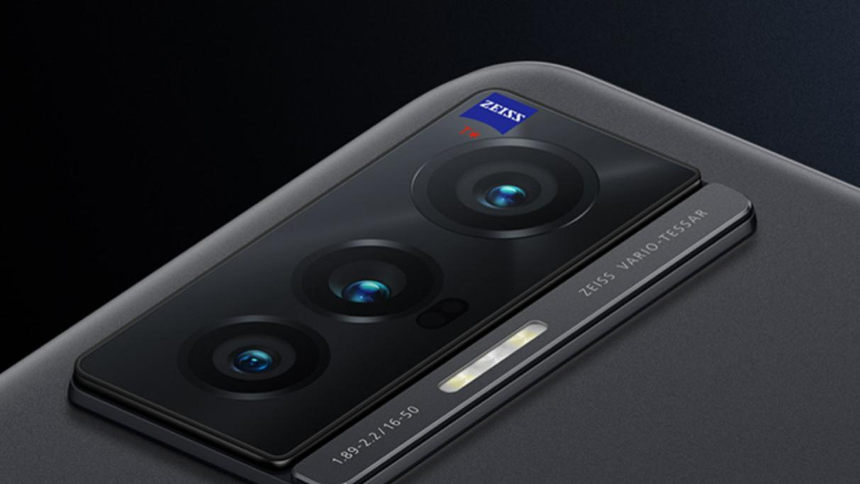 卡尔蔡司镜头|vivo“低门槛”拍照手机，微云台+蔡司镜头，到手仅2509元！