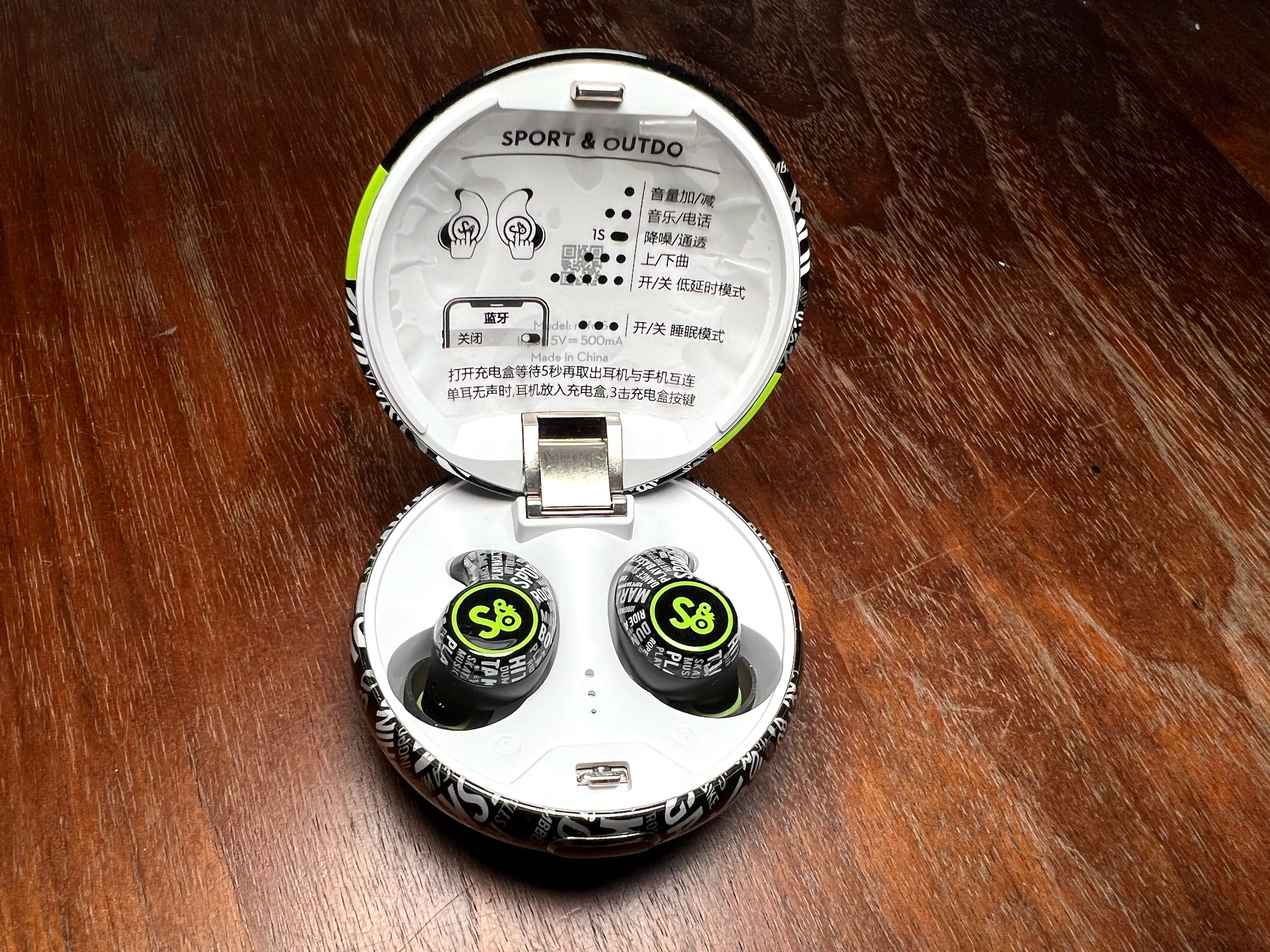 |颜值能亮瞎你的眼：体验纯无线蓝牙耳机魔浪mifoS