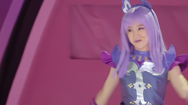 刘惜君|巴啦啦小魔仙：31岁刘美含扮演16岁的严莉莉，毫无违和感，太美了