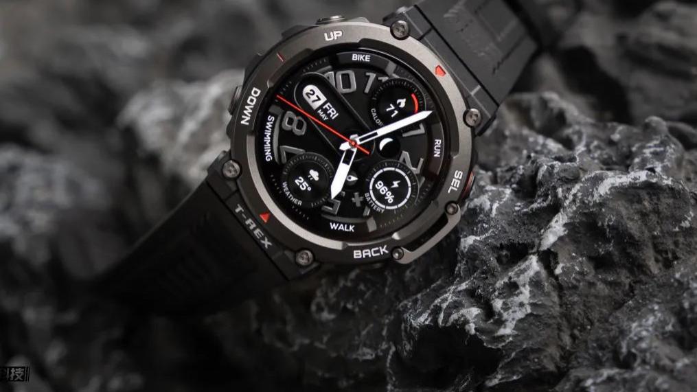 诺基亚|这款像诺基亚的神机，即使上刀山下火海，都不一定能伤它分毫