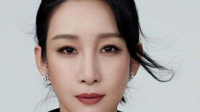 秦海璐|43 岁秦海璐, 生活不能自理, 如今王新军包揽家务贴身伺候!