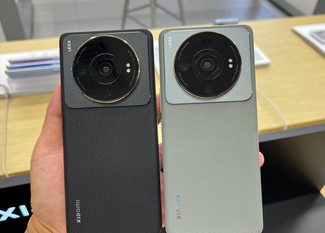 小米科技|小米12S系列上市，高通最强芯片+最强相机！规格与价格全看完