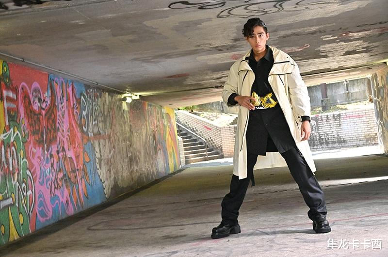 香克斯|假面骑士juuga变身动作官方分解图 究极空我味十足的令和超变身