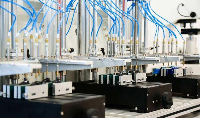 翻译|市场份额仅次于“苹果”？荣耀独立后终于撕下“中低端” 标签