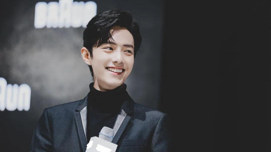 肖战|4月娱乐圈大瓜合集：肖战转让商标给父亲公司，郭德纲为爱妻庆生