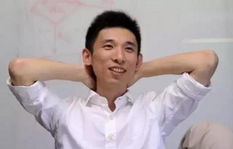 洗碗机|05年湖南小伙参加阿里面试, 打开电脑操作3分钟, 马云给出500万年薪