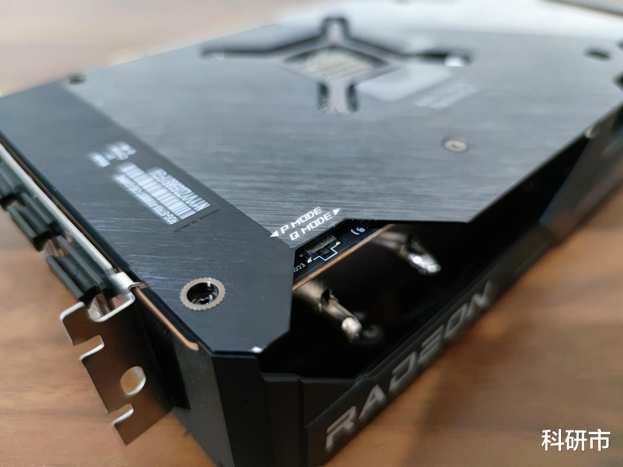 iPhone|开箱ROG猛禽RX 6600XT，刚买就降价，是矿卡吗？