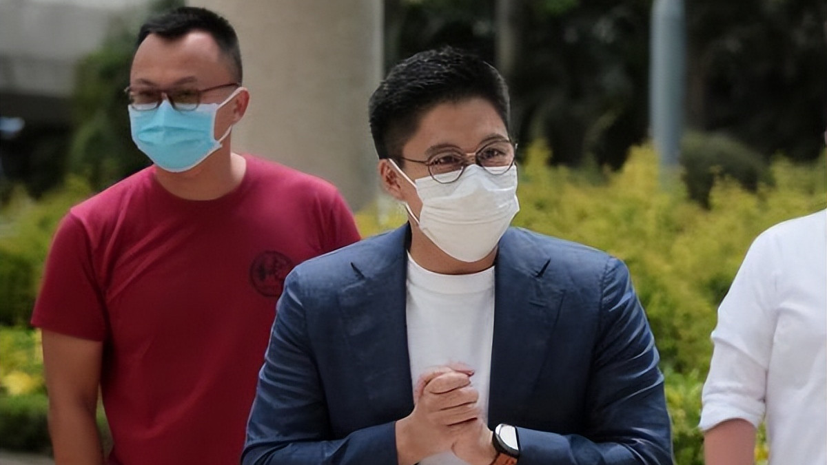 |超哥竞选成功，霍启刚也跟着受益，他的前途一片光明