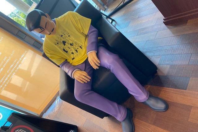 少年侦探团|名侦探柯南:读卖电视台少年侦探团雕像,穿上了衣服,搞笑又奇怪