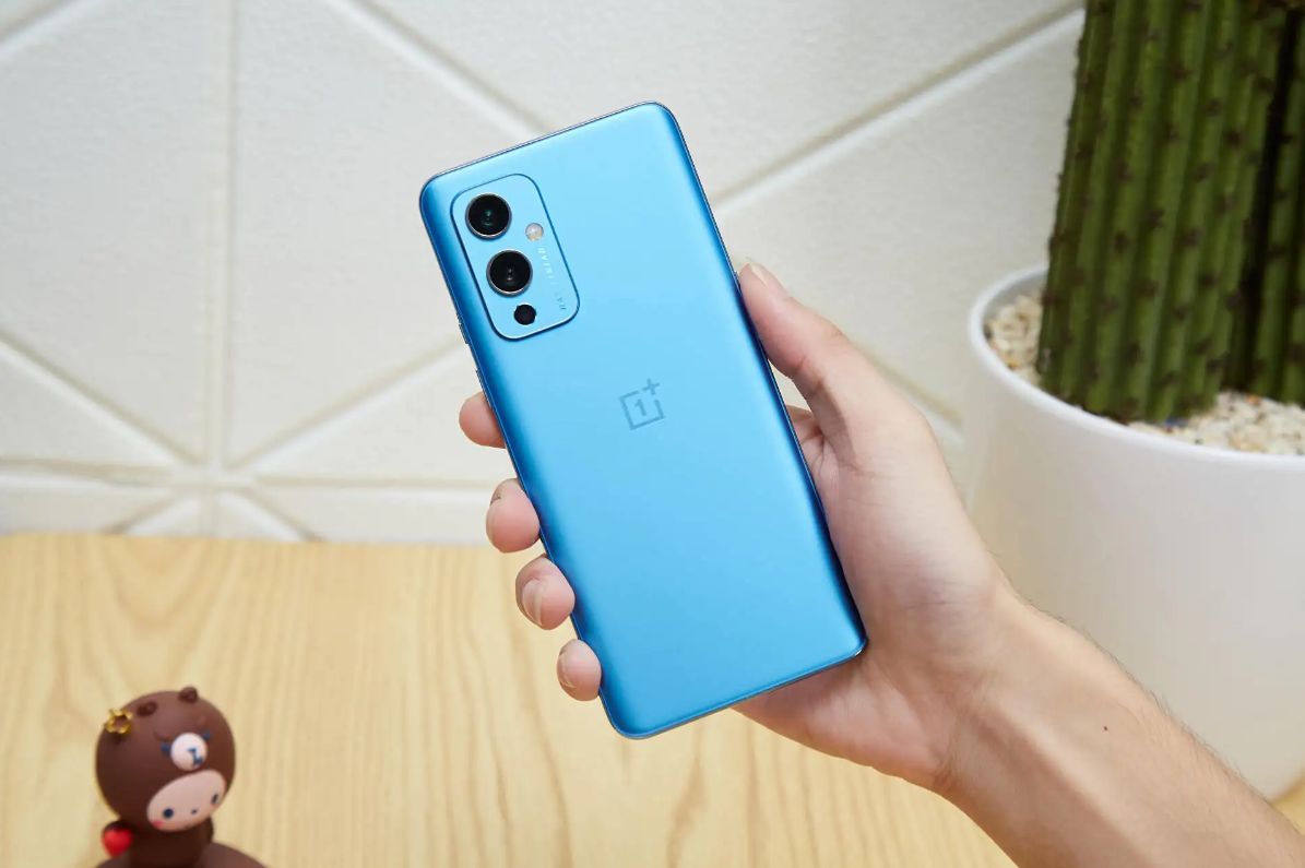 一加科技|高性价比影像旗舰,哈苏镜头+大底传感器,顶配跌至2499元