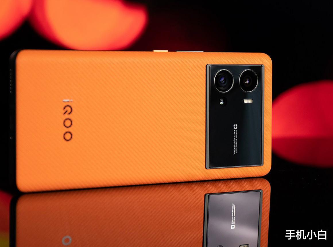 iqoo|便宜又好用的3款512GB大内存手机，性能强劲一步到位，用到2027年